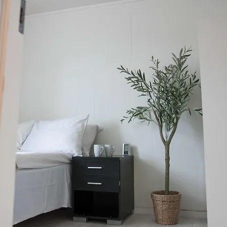 Han/Misafirhane Cozy Near Center Tromsø